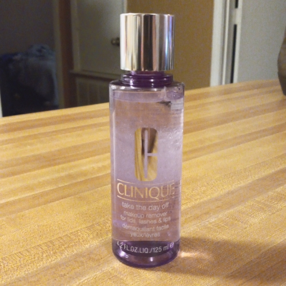 Clinique Take the day Off makeup remover